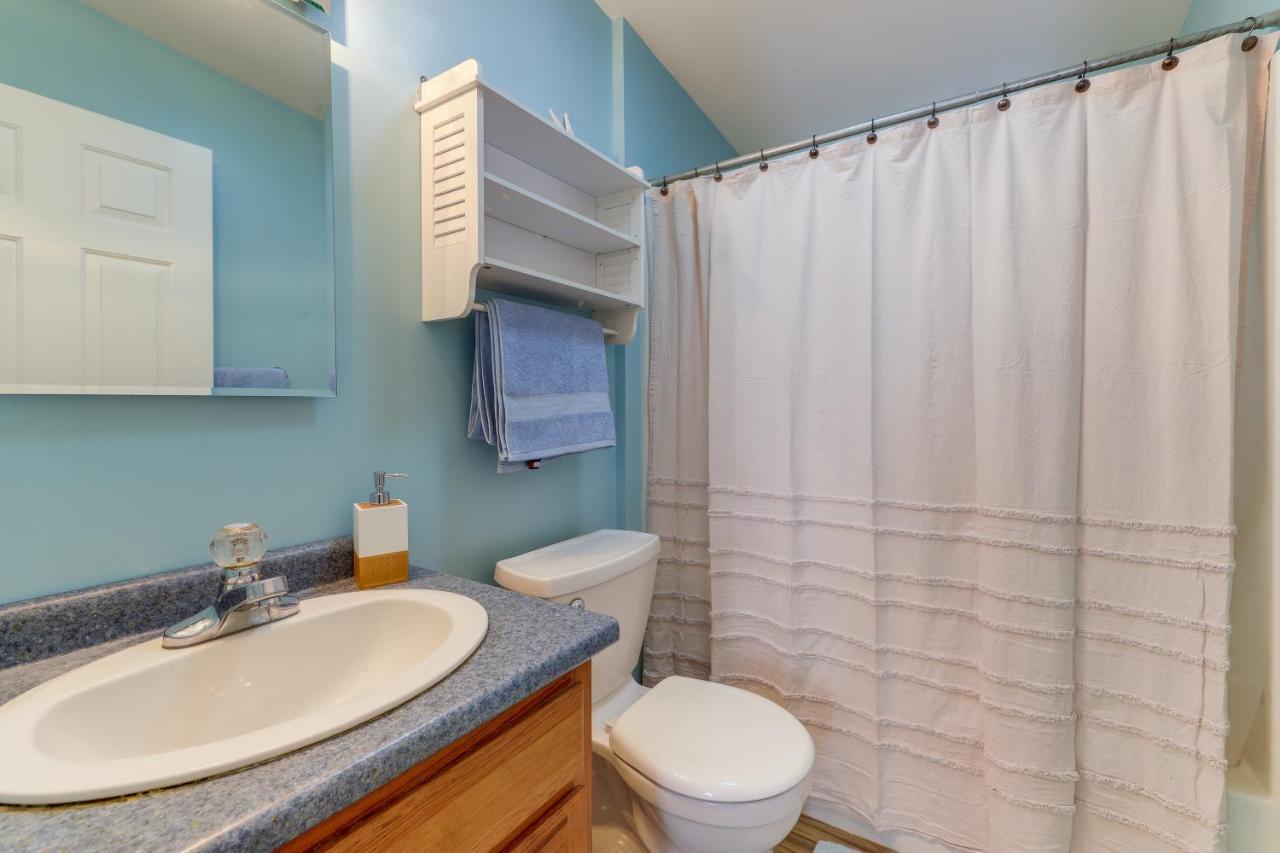 Charming Coastal Cottage With Pool Access! Wells Exterior photo