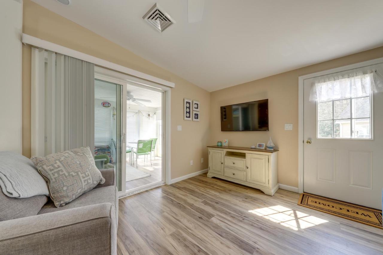 Charming Coastal Cottage With Pool Access! Wells Exterior photo
